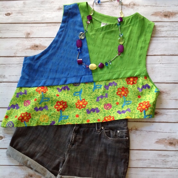 Asymmetrical Mixed Material Boho Lagenlook Top - Picture 5 of 5